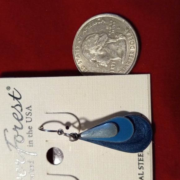 Silver Forest dangle earrings - Picture 3 of 3